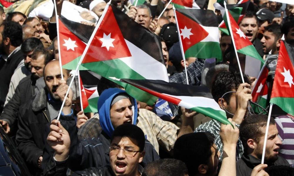 Ιορδανία: Διαδηλωτές για Ισραήλ "Διώξτε τον πρεσβευτή και κλείστε την πρεσβεία"